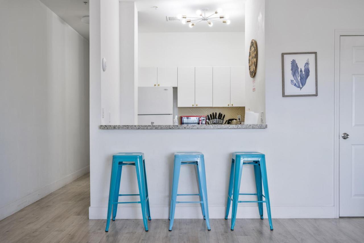 Airport Getaway Apartment Miami Exterior photo