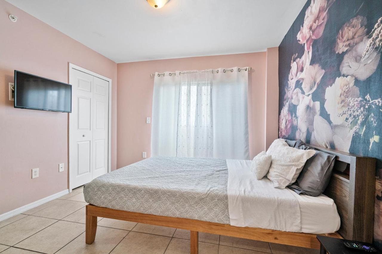 Airport Getaway Apartment Miami Exterior photo
