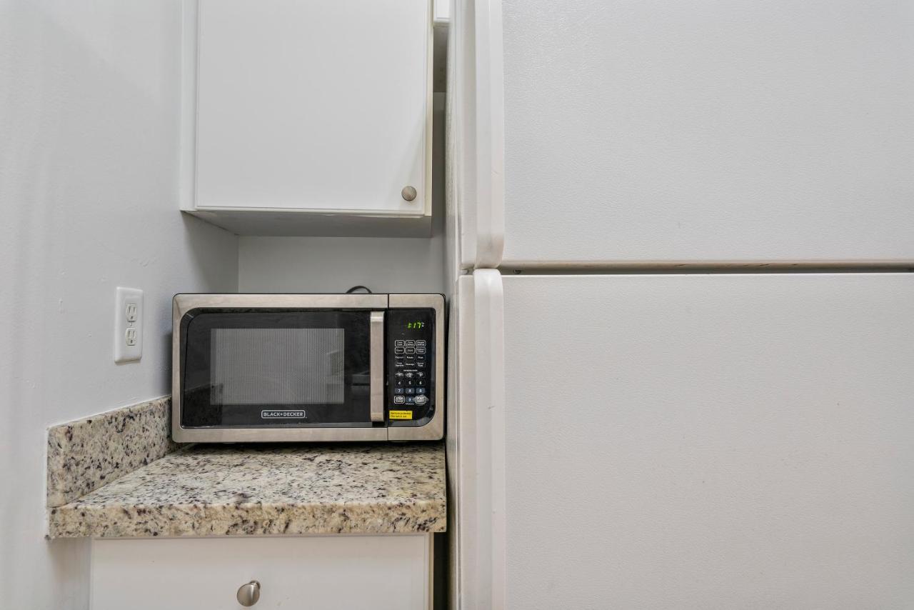 Airport Getaway Apartment Miami Exterior photo